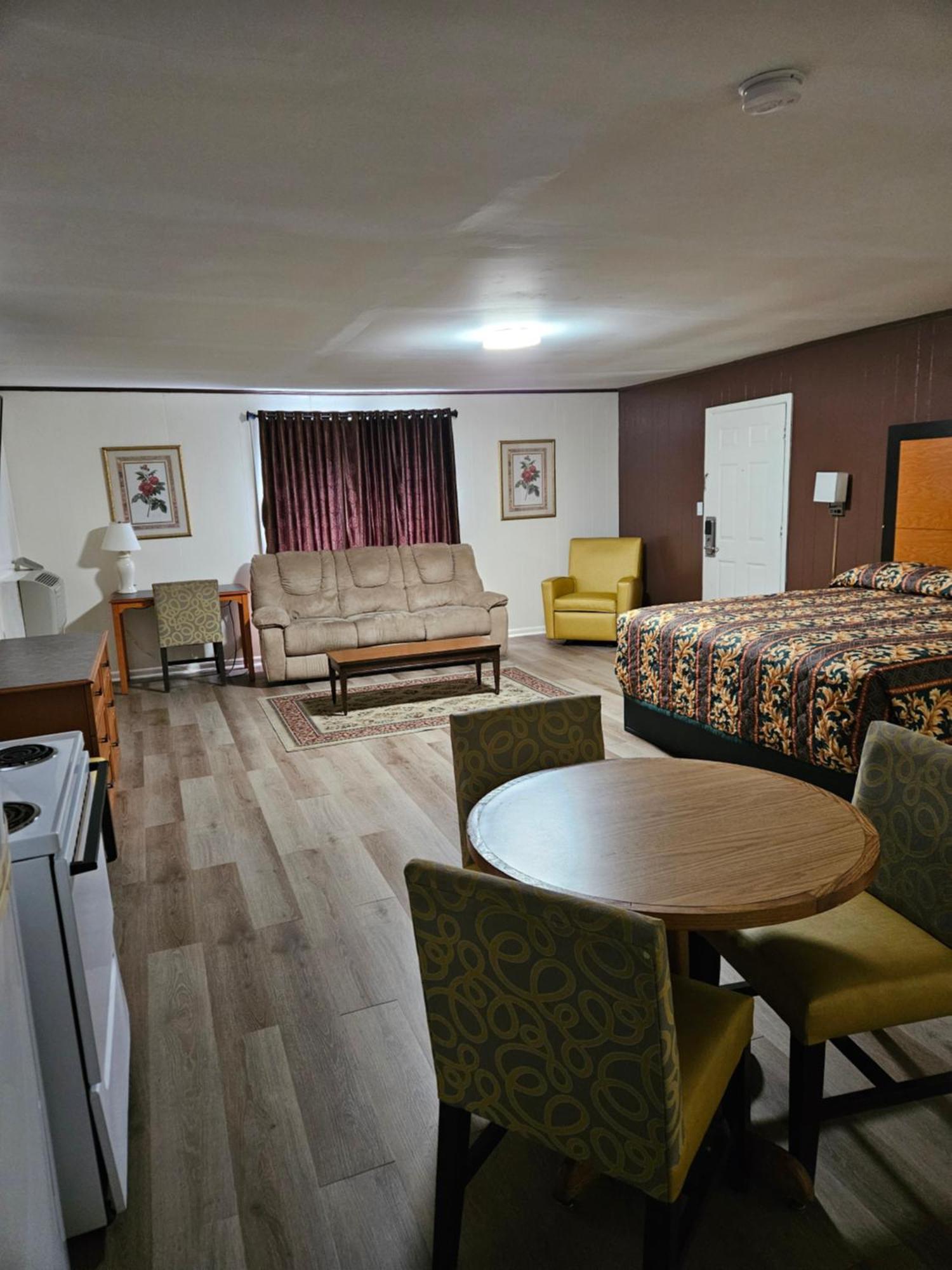 Traveler'S Inn Roanoke Dış mekan fotoğraf